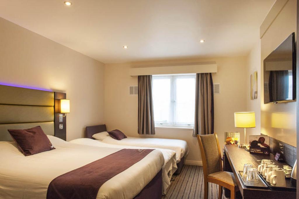 Premier Inn Barrow In Furness Екстериор снимка