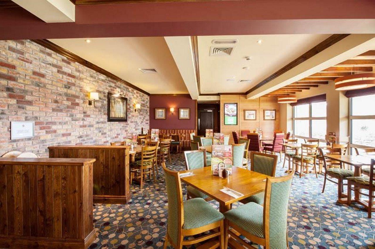 Premier Inn Barrow In Furness Екстериор снимка